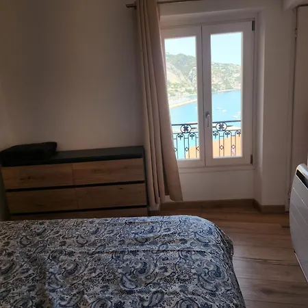 Rue Du Vieux Chateau - Beau F2 Avec Vue Exceptionnelle - Refait A Neuf شقة *